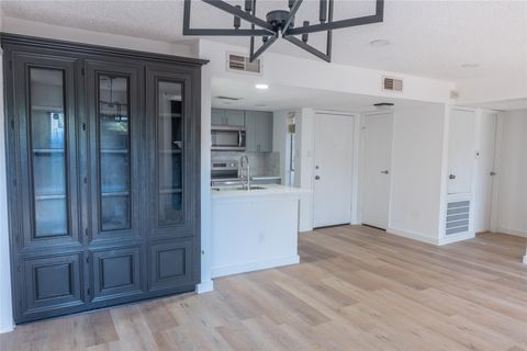 Photo of 3919 Fairmont Parkway #129, Pasadena, TX 77504 (MLS # 31524887) Photo of 3919 Fairmont Parkway #129, Pasadena, TX 77504 (MLS # 31524887)