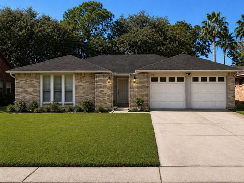 Photo of 309 Meadow Wood Court, League City, TX 77573 (MLS # 65153528)