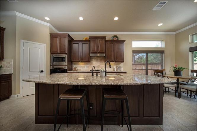 138 S Vershire Circle