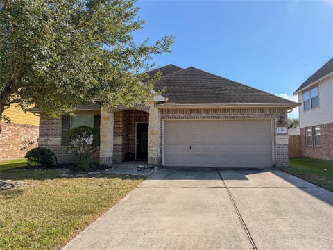 Photo of 11334 Sandstone Canyon Drive, Humble, TX 77396 (MLS # 78886308)