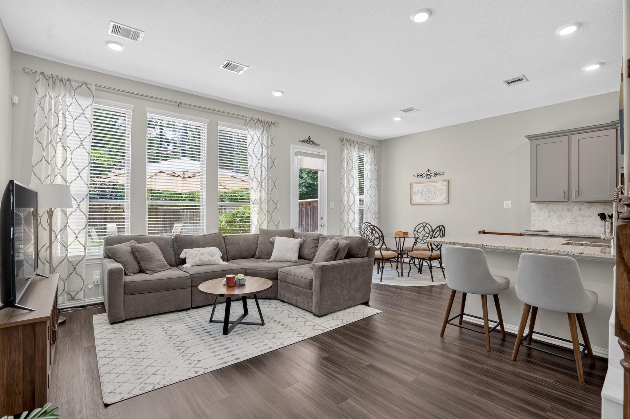 206 Moon Dance Court