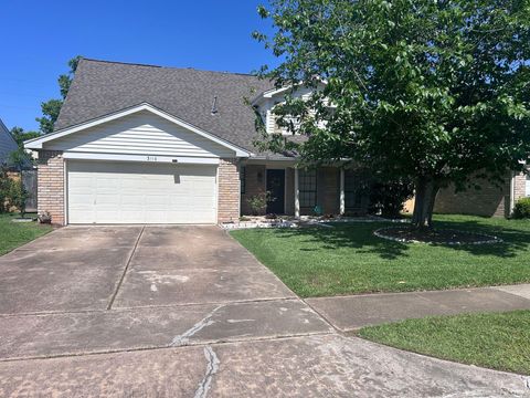 Photo of 3110 Settlers Way Boulevard, Sugar Land, TX 77479 (MLS # 46304598)