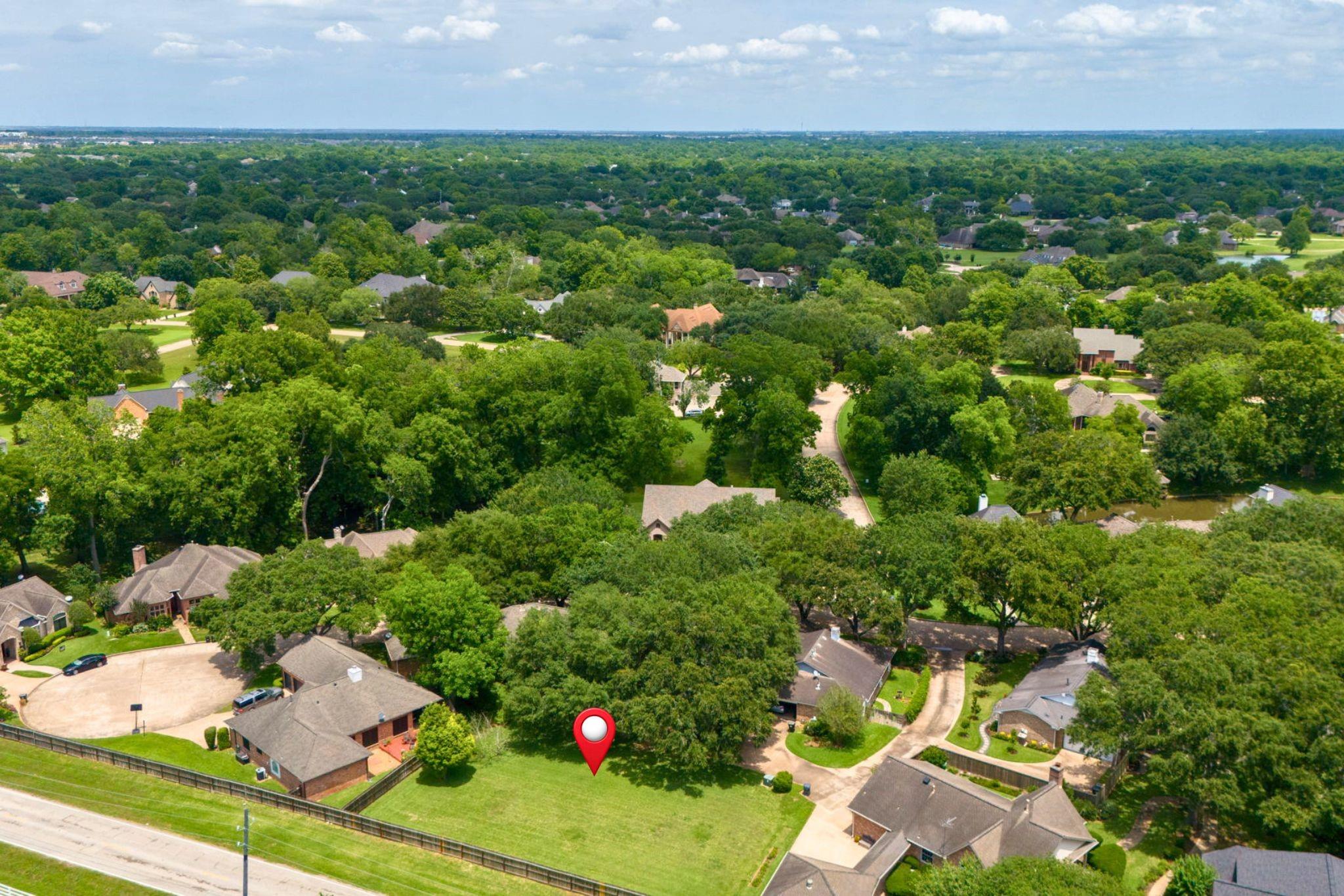 4811 Lake Village Drive
