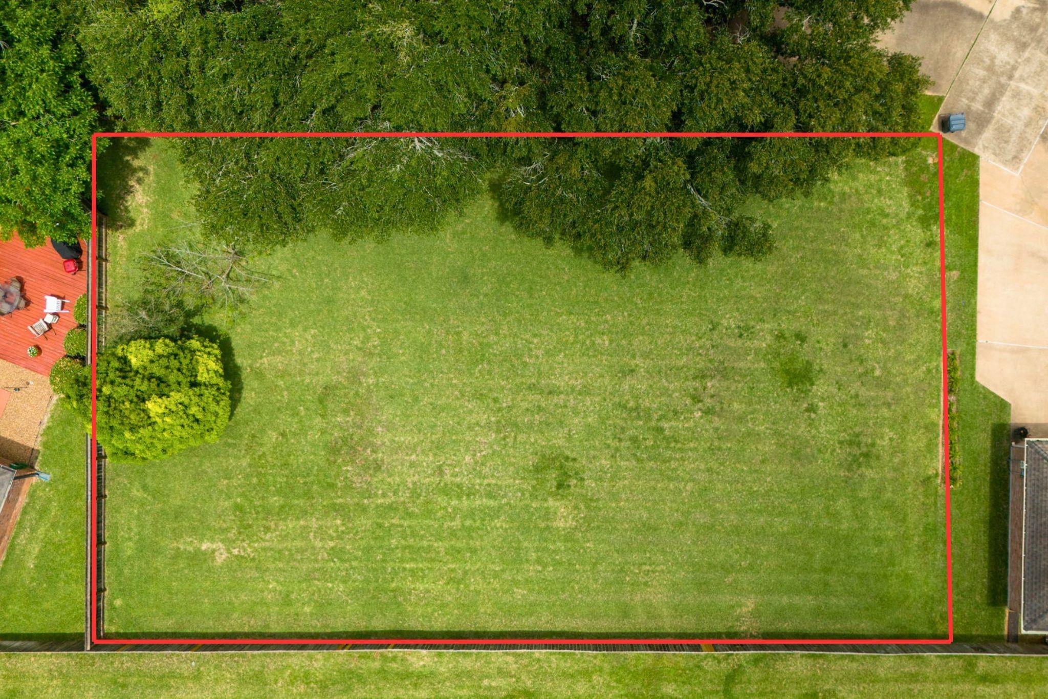 4811 Lake Village Drive