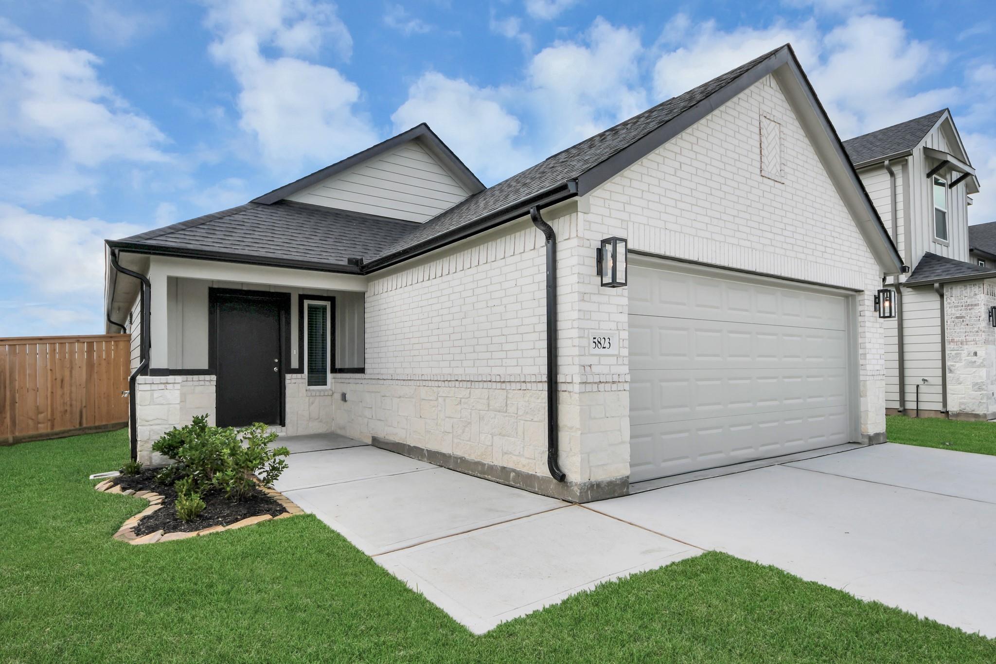 5834 Madison Trail Drive