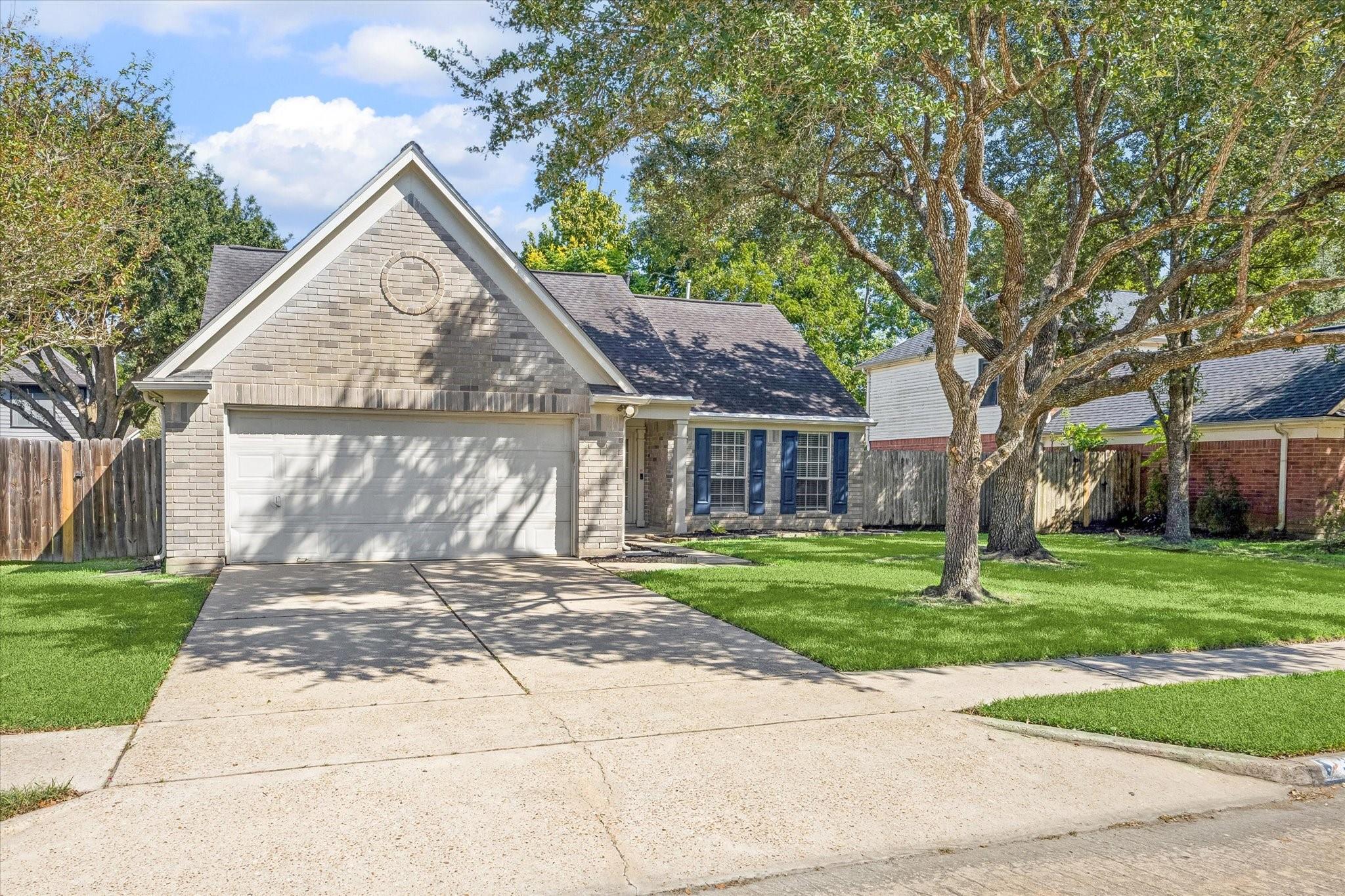 3909 Greenwood Drive