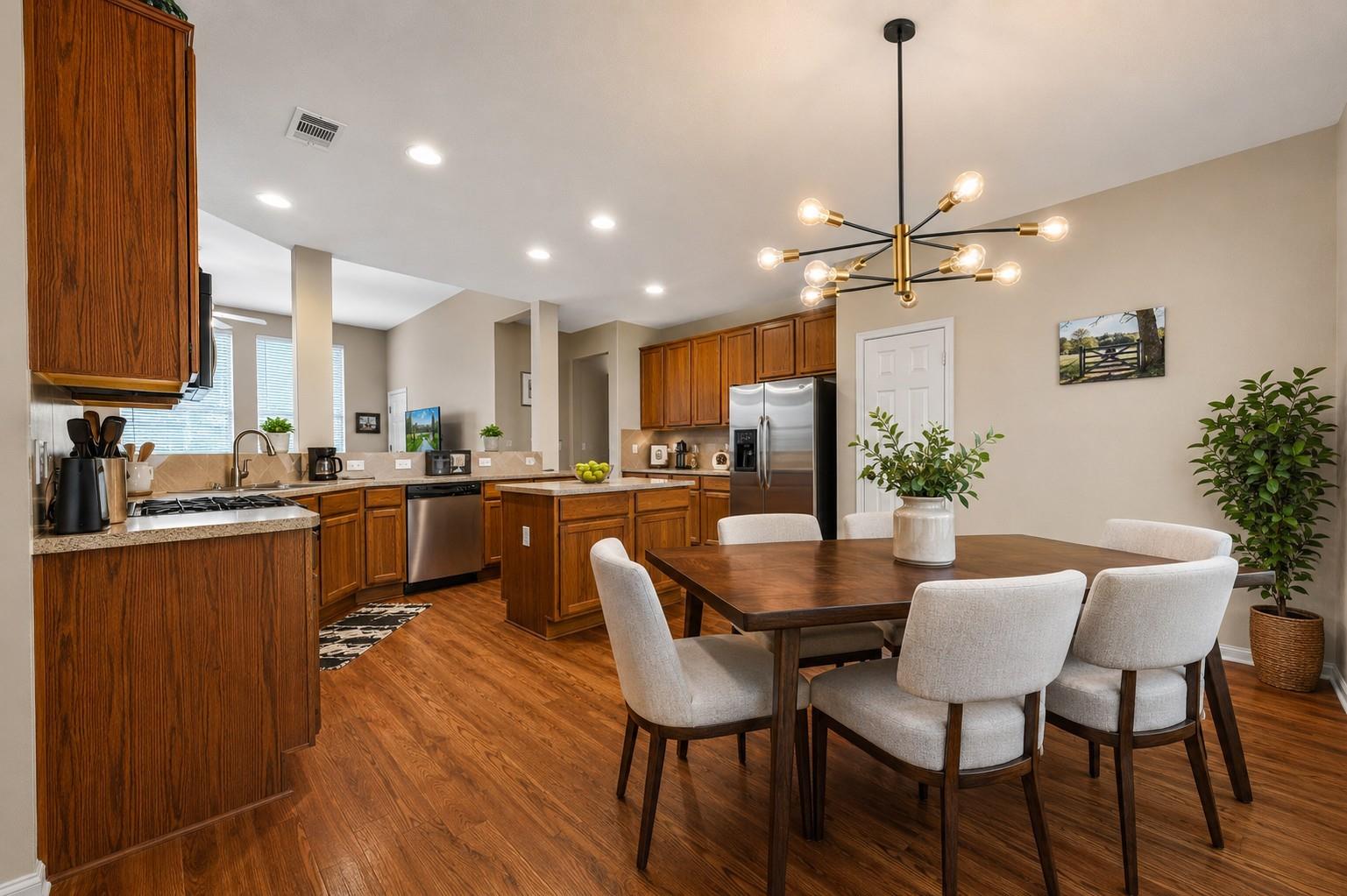 17136 Mustang Lane