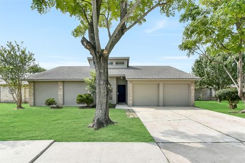 Photo of 17731 Wild Willow Lane, Houston, TX 77084 (MLS # 10795221)