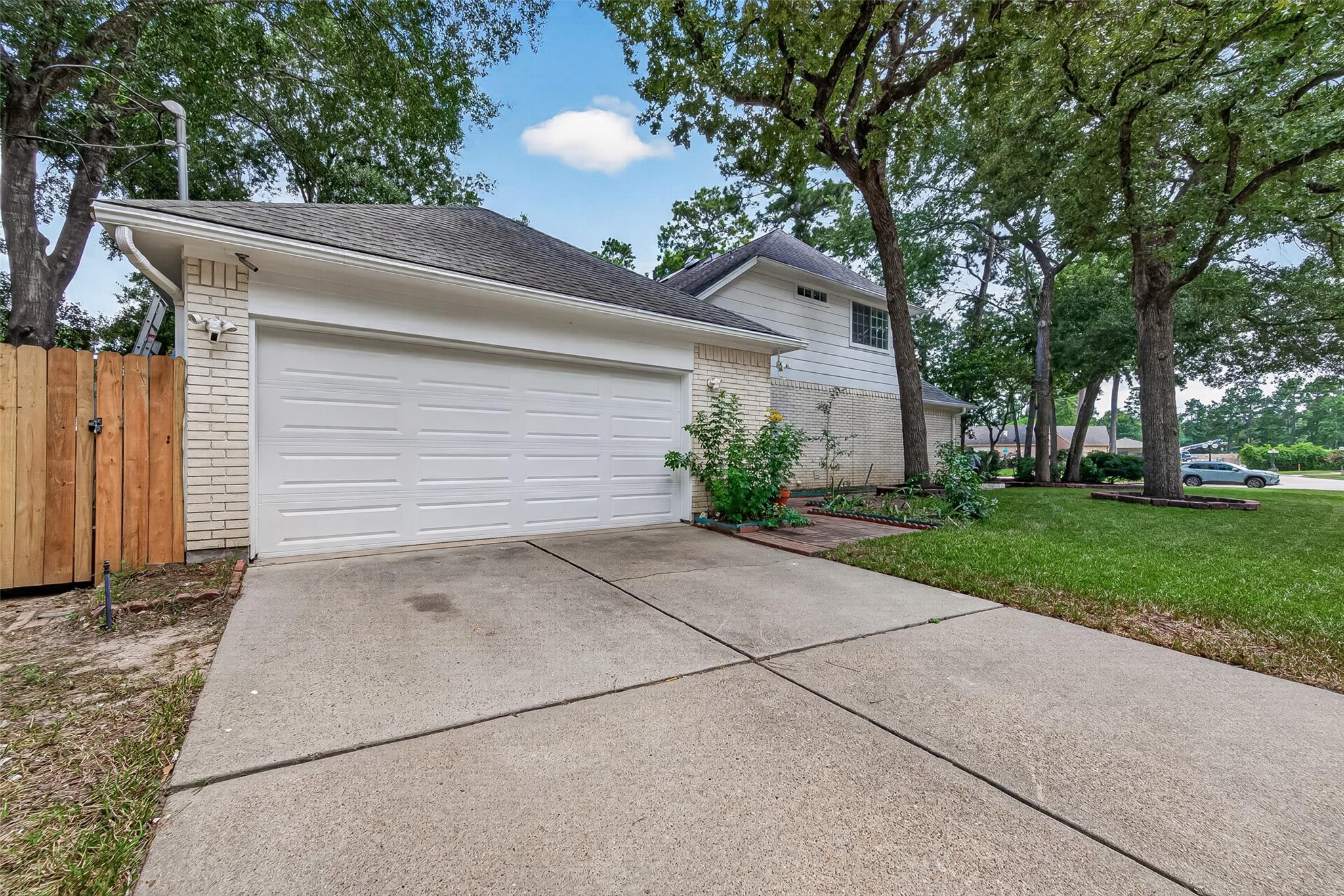 12110 Hermitage Oaks Court