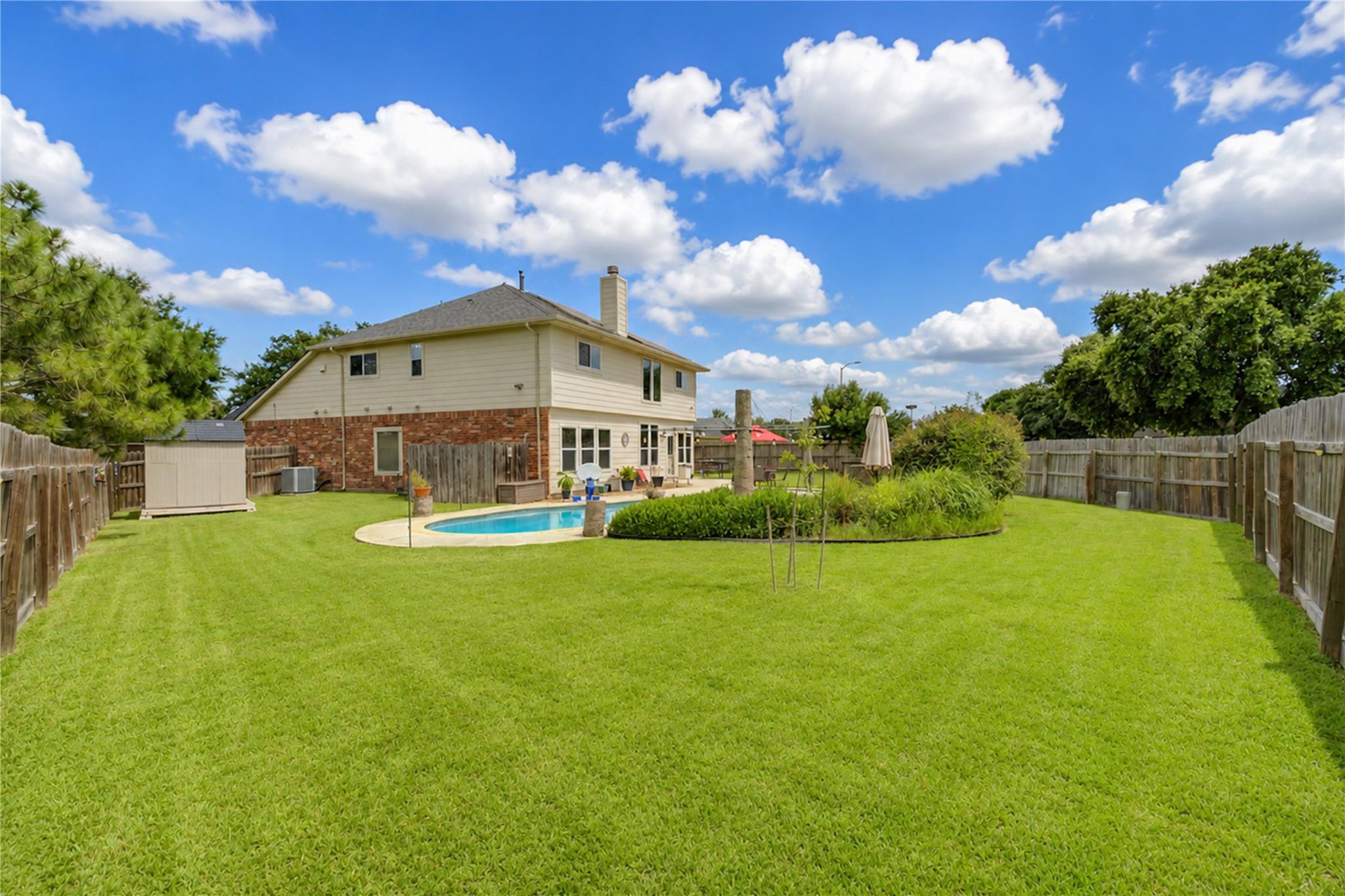 2711 Sabal Palms Court