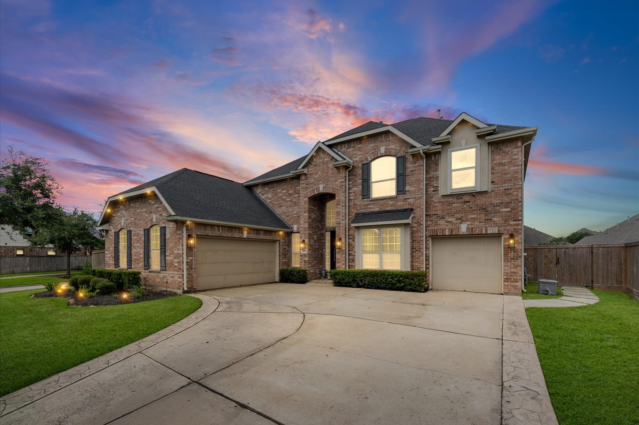 14016 Savannah Landing Lane