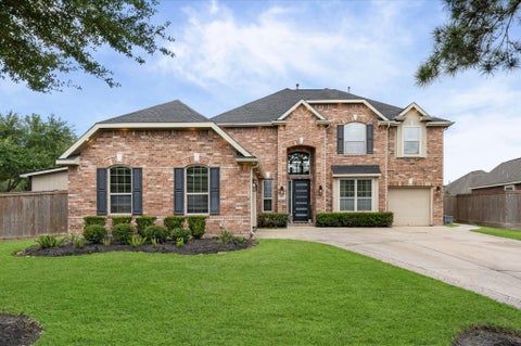 Photo of 14016 Savannah Landing Lane, Rosharon, TX 77583 (MLS # 62402655)