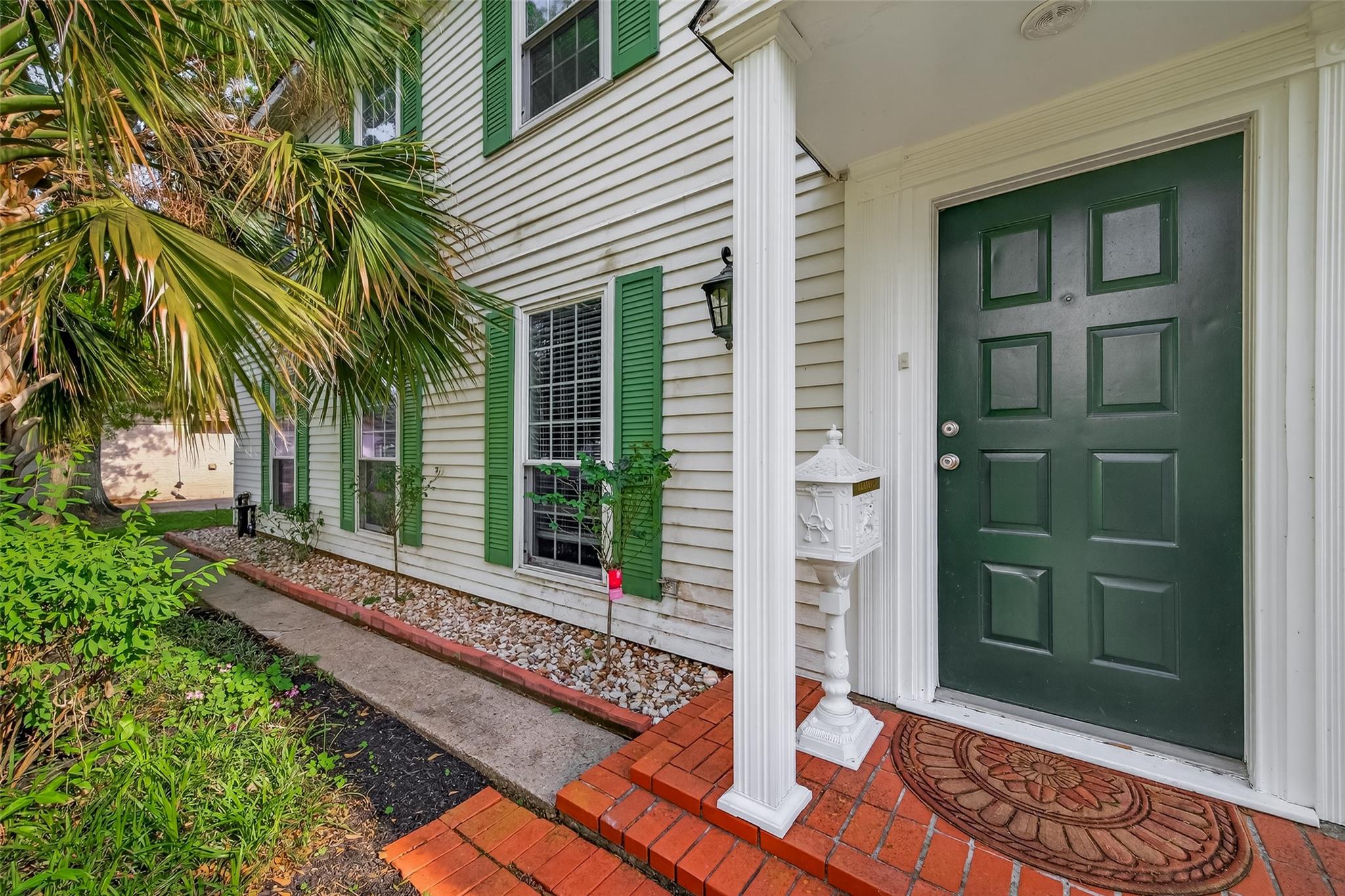 302 Hickory Ridge Drive