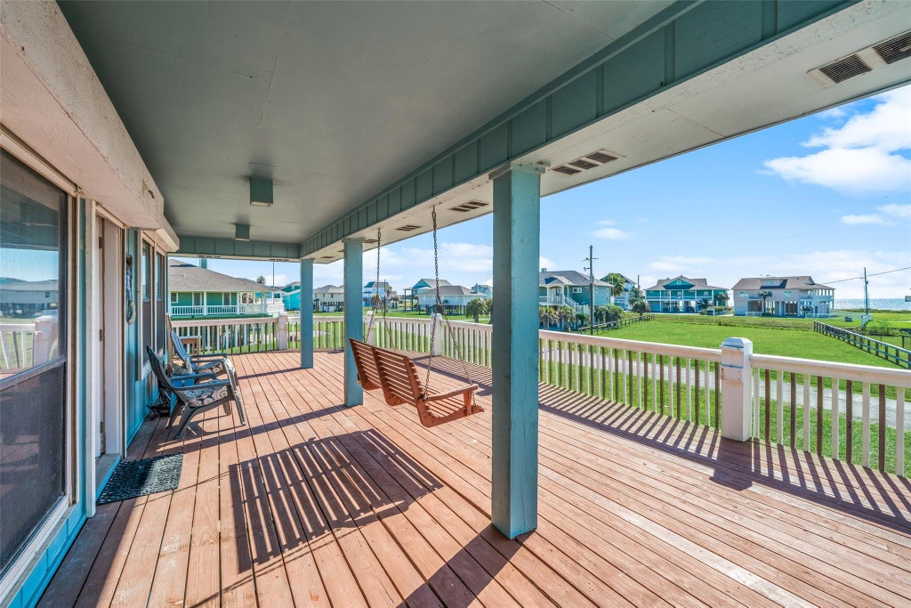 Photo of 3225 Sea Castle Drive, Crystal Beach, TX 77650 (MLS # 66480877)
