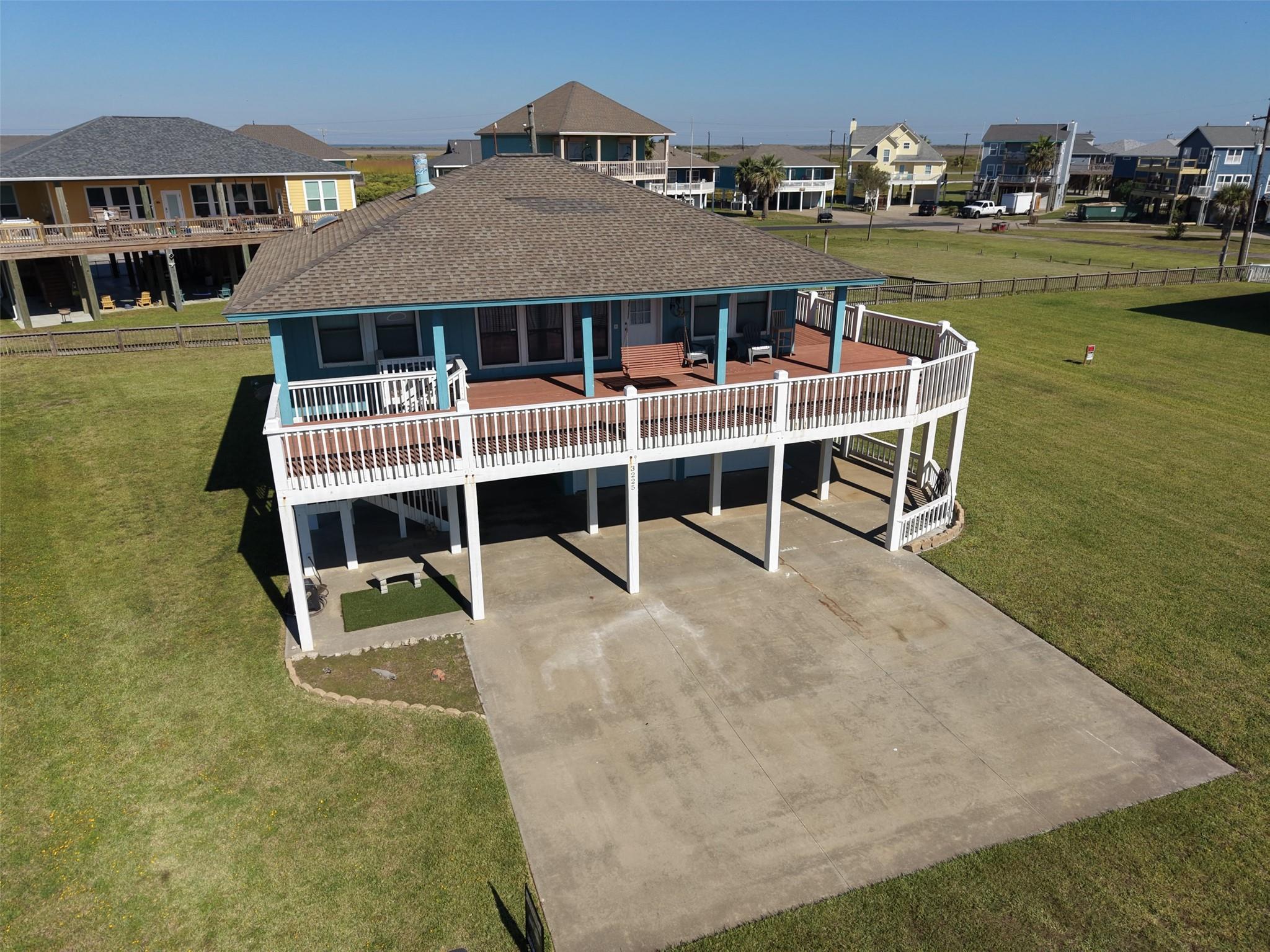 3225 Sea Castle Drive