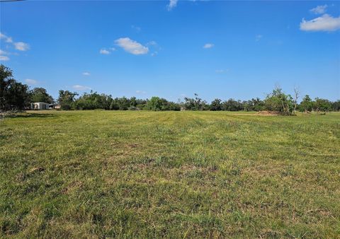 Lot 16 Wrangler Bend Angleton TX 77515