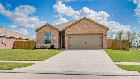 Homes For Sale - 1202 Paradise Found Drive<br/> Rosharon, TX 77583