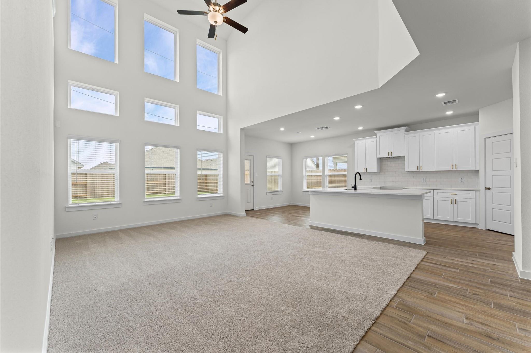 8322 Amethyst Valley Lane