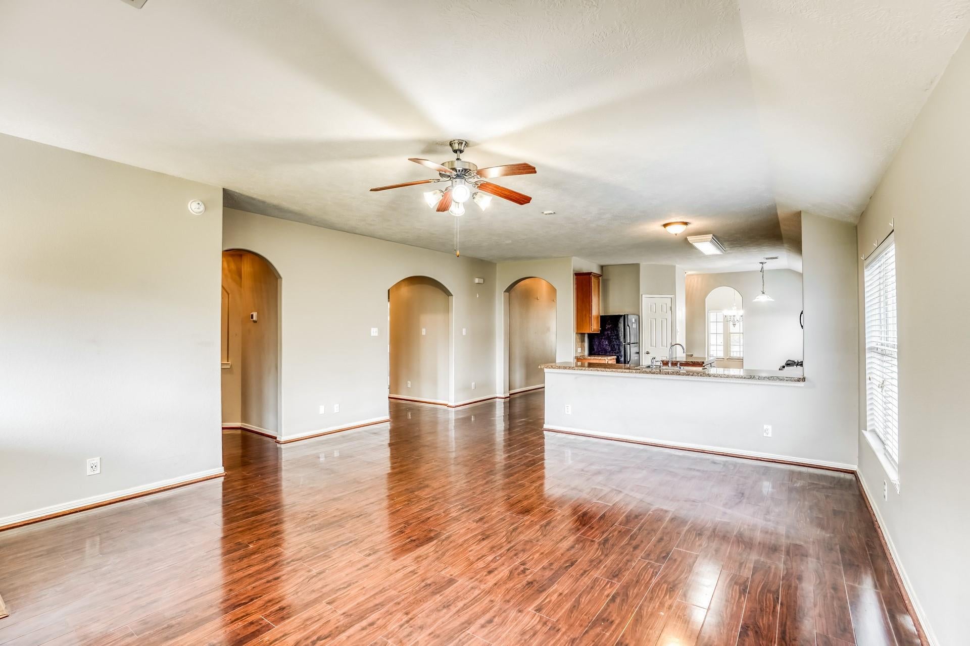 856 Grassy Knoll Trail