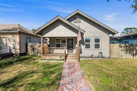 Photo of 3108 Indiana Street, Baytown, TX 77520 (MLS # 41550330)
