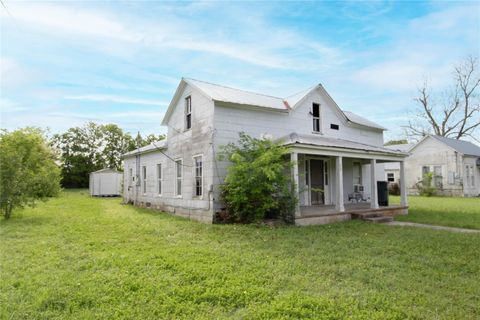 Photo of 509 S Saint Andrews Street, Weimar, TX 78962 (MLS # 89034270) Photo of 509 S Saint Andrews Street, Weimar, TX 78962 (MLS # 89034270)