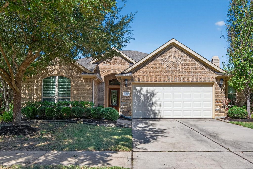 Photo of 22757 Whispering Timbers Way, Kingwood, TX 77365 (MLS # 41558100)