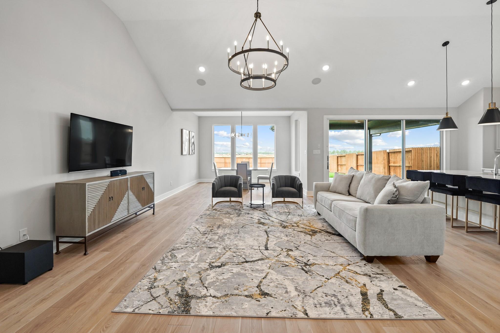 465 Horizon Light Lane