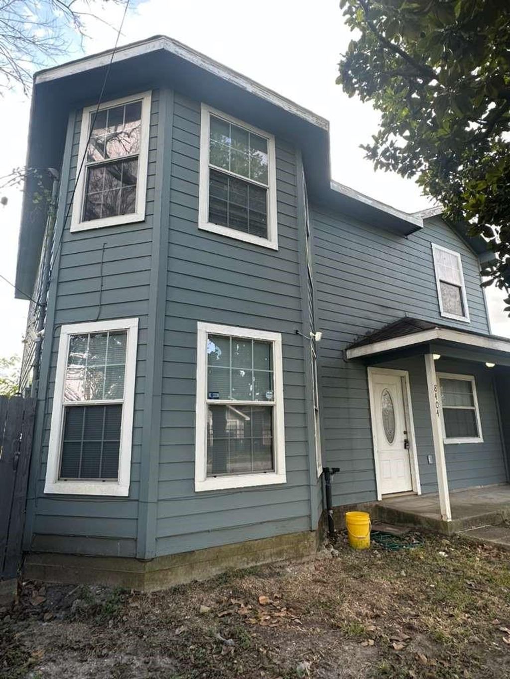 Photo of 8404 Leander Street, Houston, TX 77012 (MLS # 34105889)