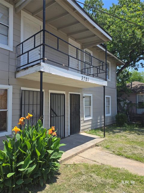 Photo of 3721 Tuam Street #4, Houston, TX 77004 (MLS # 10258128)