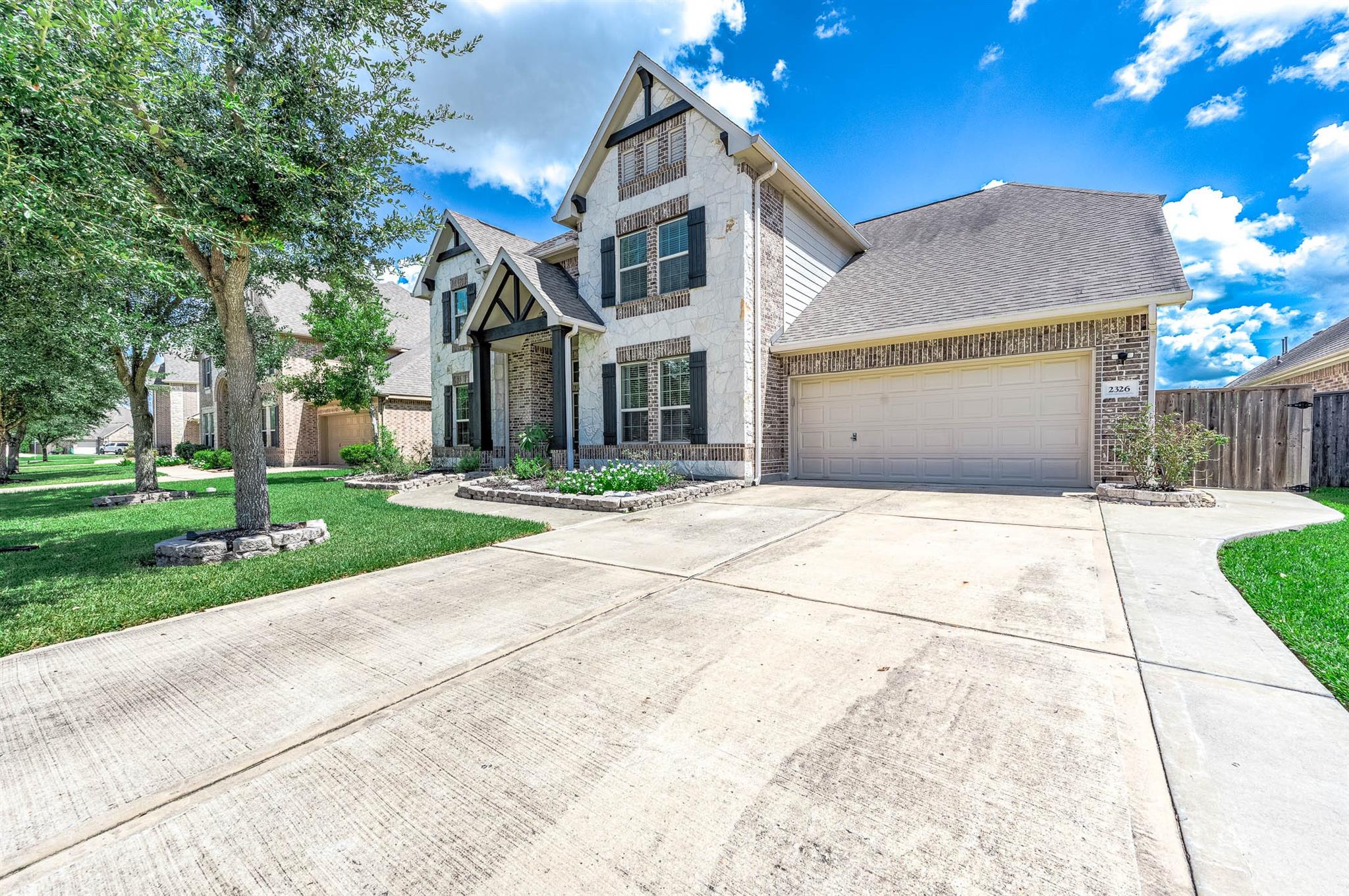 2326 Ashley Falls Lane