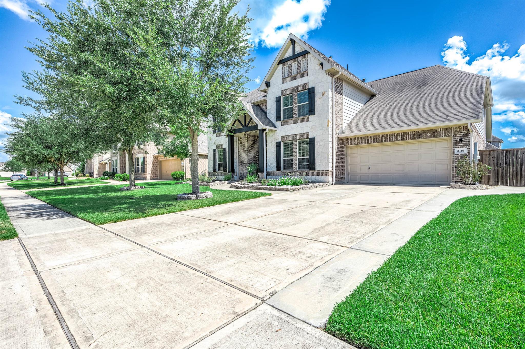 2326 Ashley Falls Lane