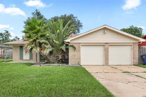 Photo of 2714 5th Avenue N, Texas City, TX 77590 (MLS # 64833711)
