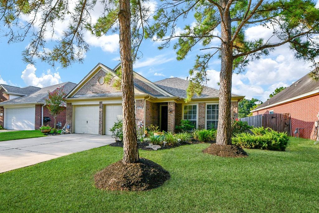 Photo of 20622 Tulip Blossom Court, Cypress, TX 77433 (MLS # 97598026)