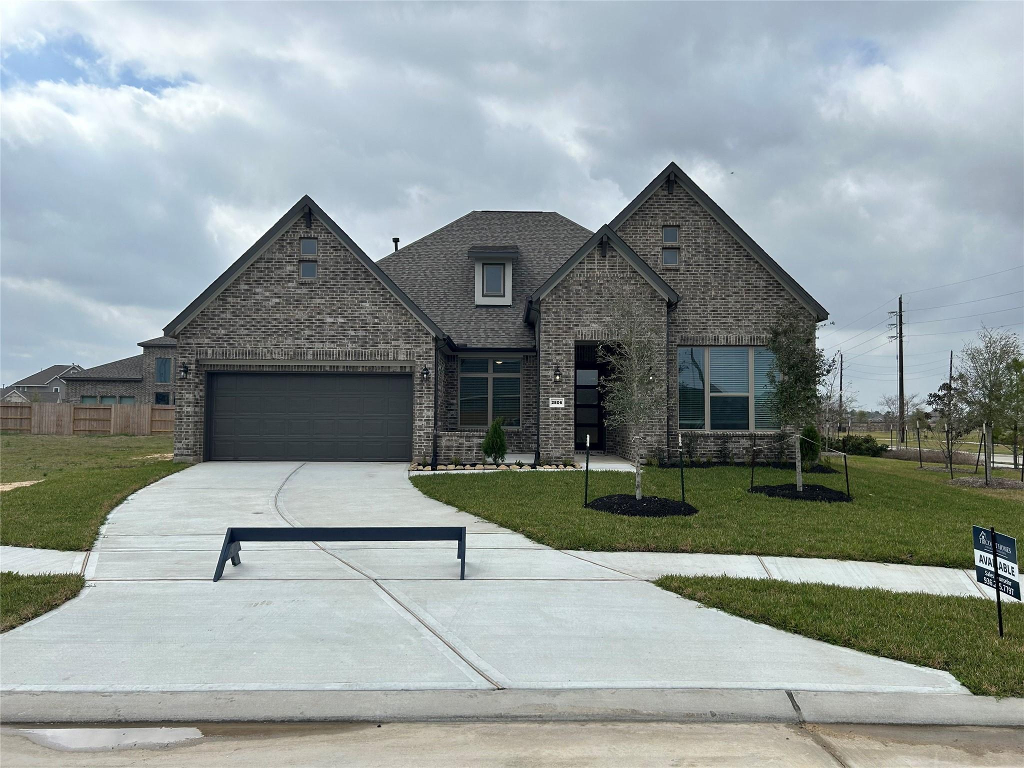 2806 Ametrine Drive