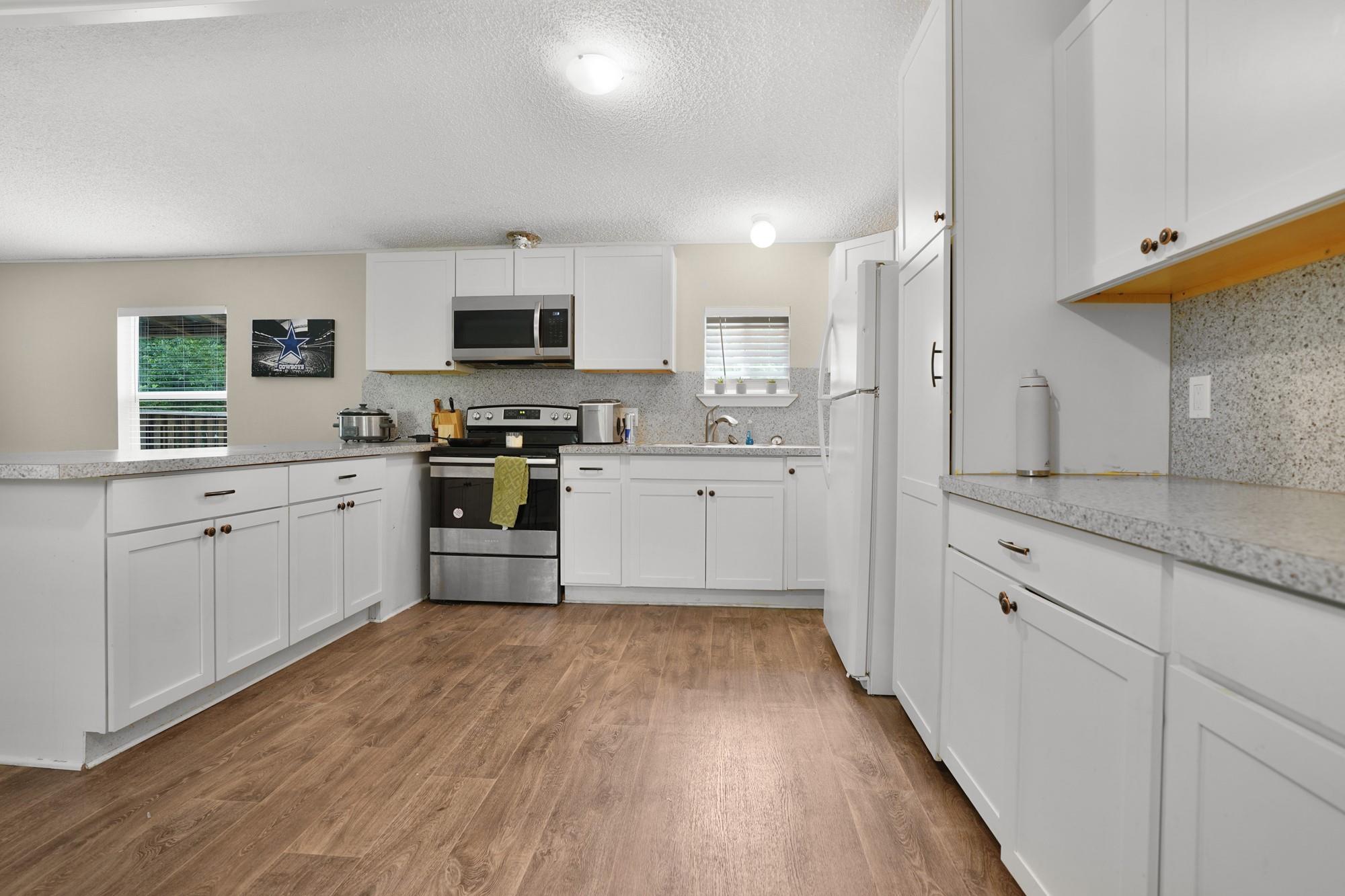 13463 3rd Street