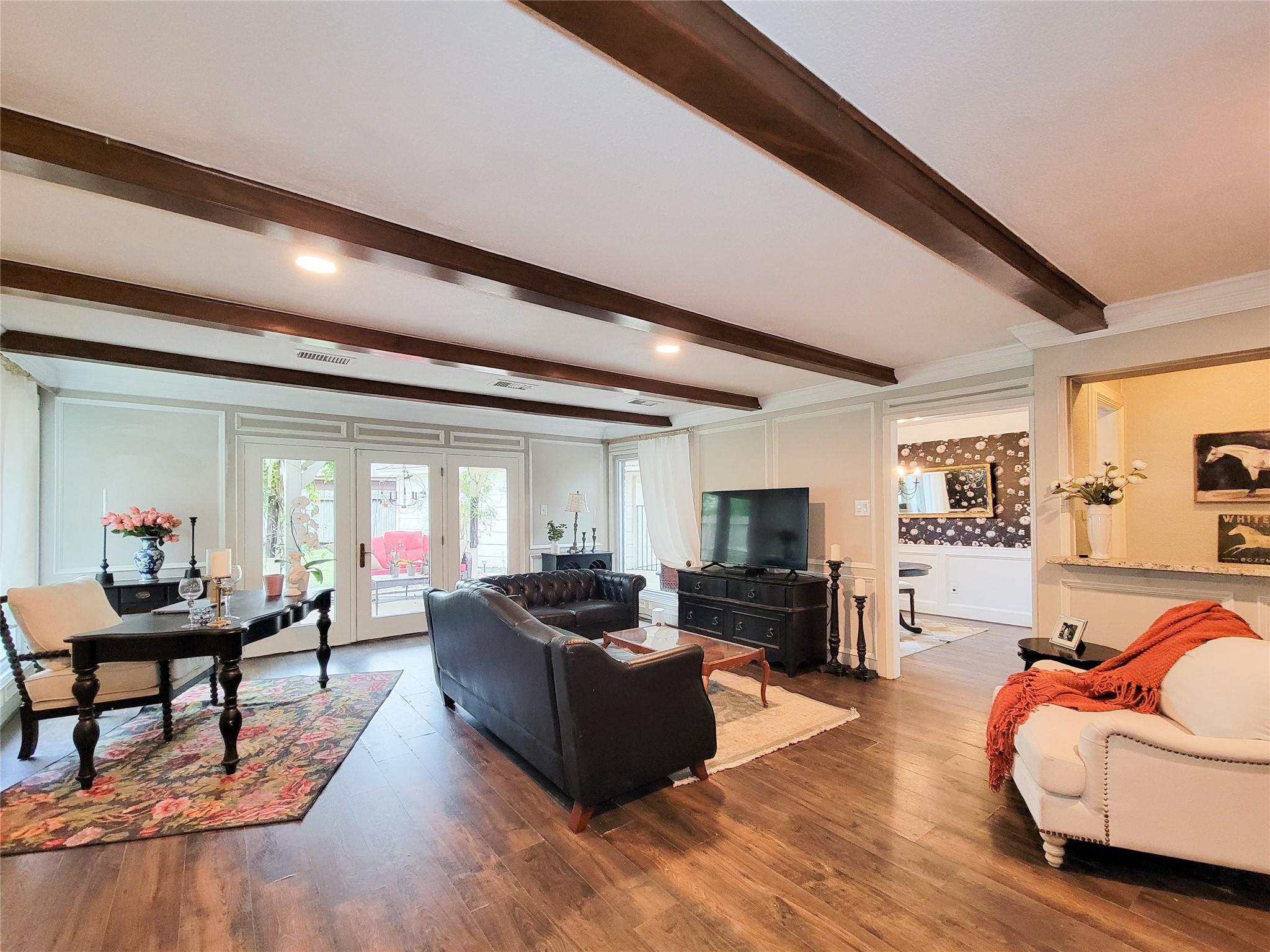 8423 Burwood Park Drive