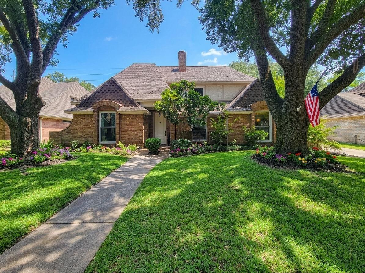 8423 Burwood Park Drive