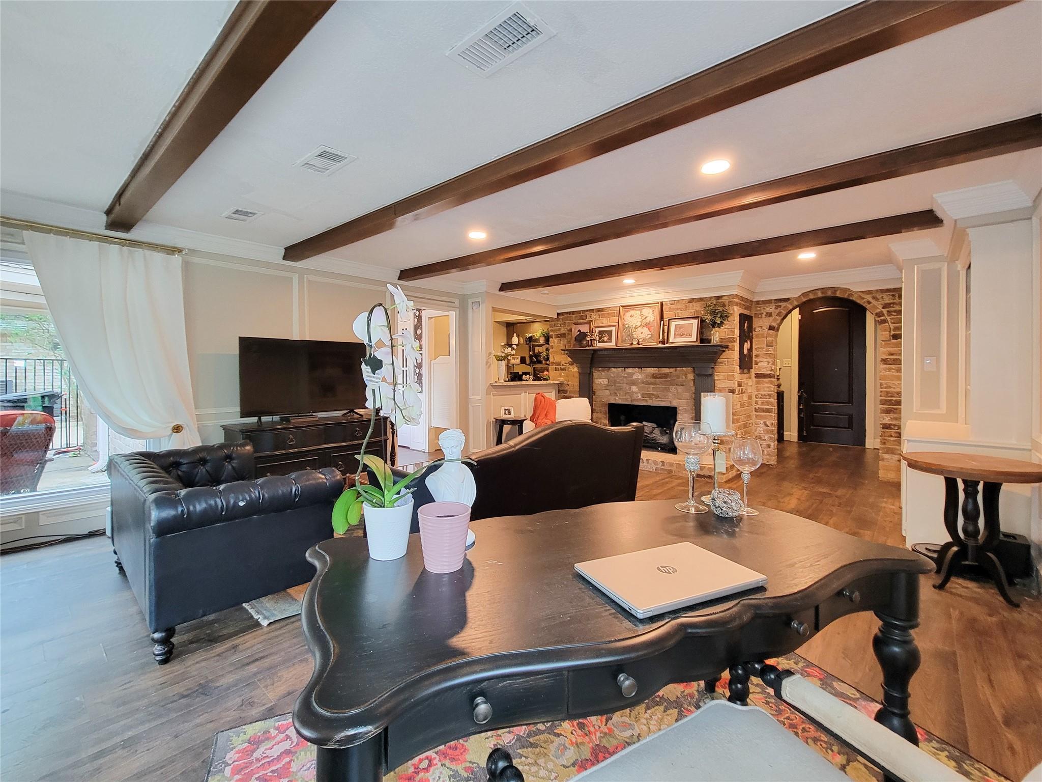 8423 Burwood Park Drive