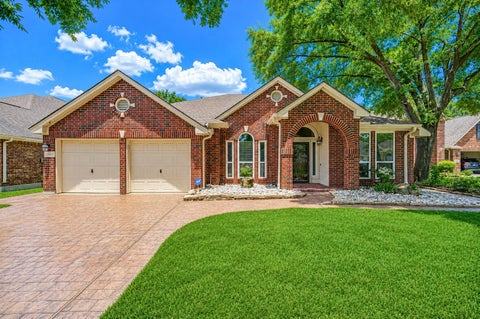 Photo of 15831 Laurel Cove Cove, Tomball, TX 77377 (MLS # 17880141)