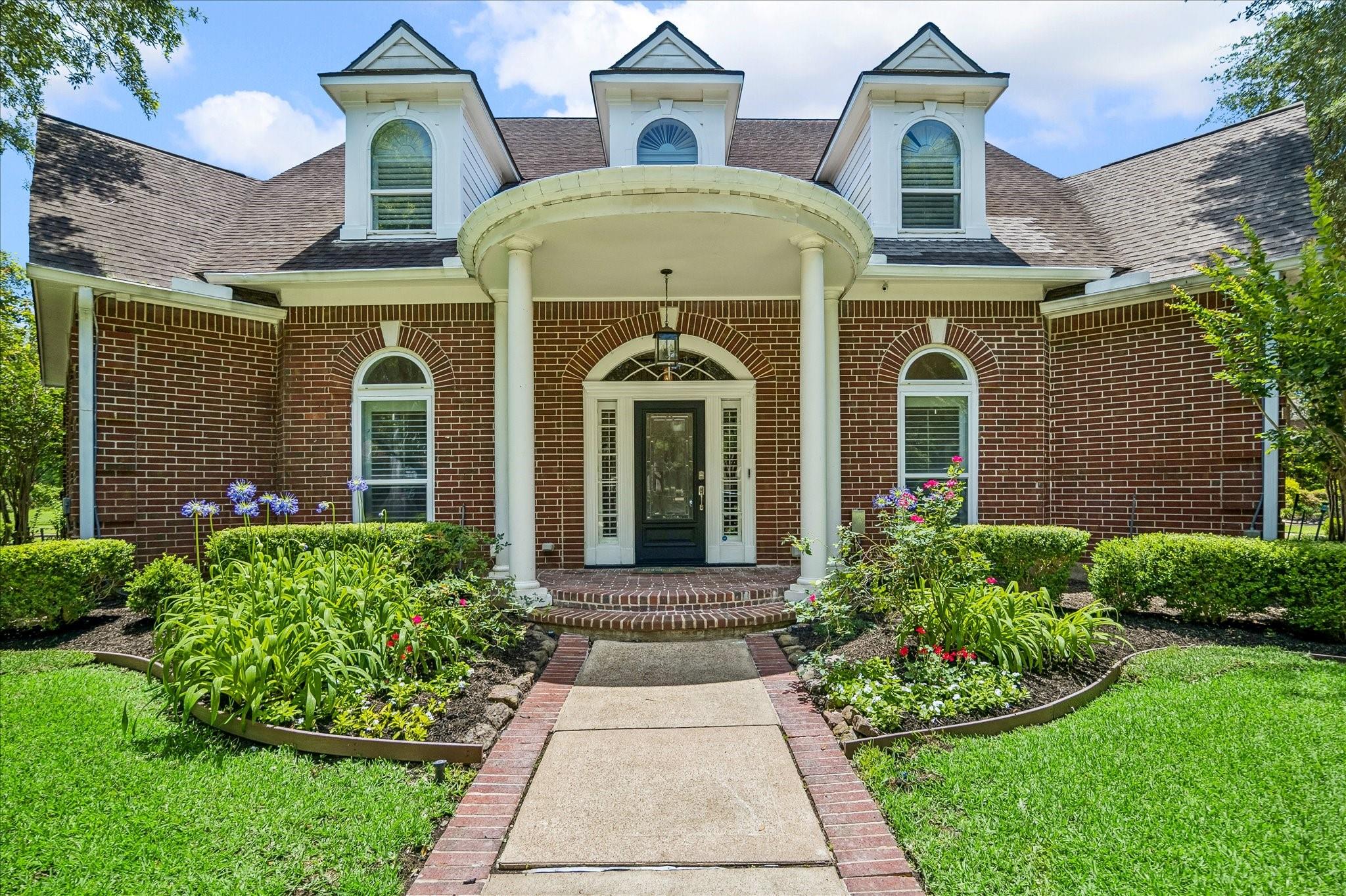 4003 Woodbriar Court