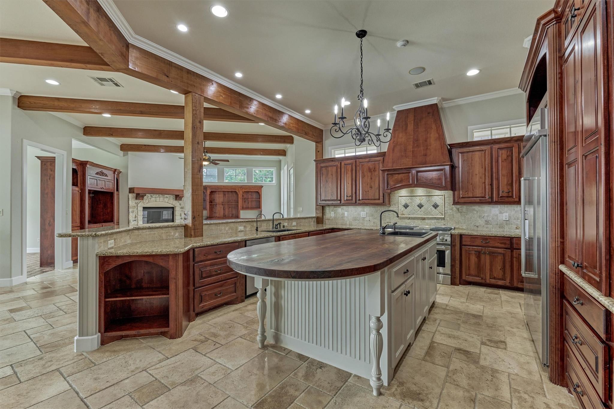 28207 E Benders Landing Boulevard