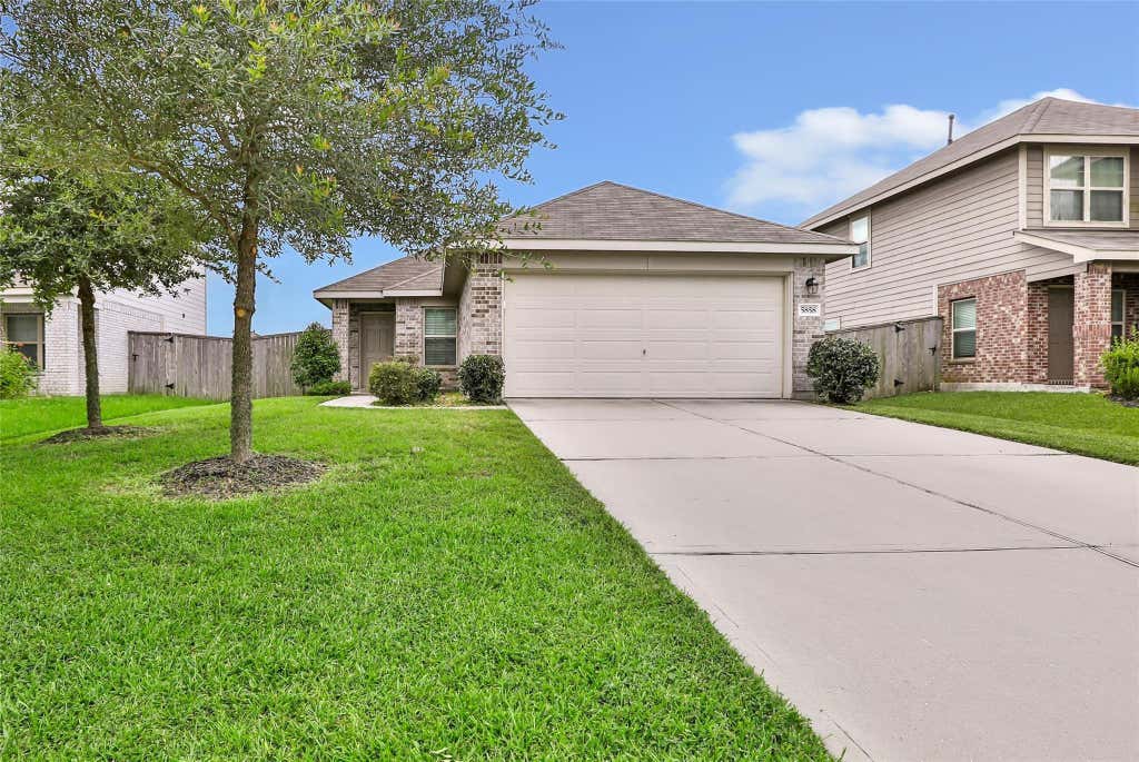 Photo of 5858 Rosehill Forest Lane, Porter, TX 77365 (MLS # 4994842)