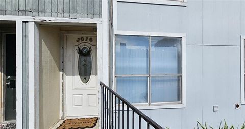 Photo of 781 Country Place Drive #2016, Houston, TX 77079 (MLS # 27837460)