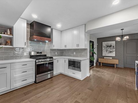 Photo of 5041 Nina Lee Lane, Houston, TX 77092 (MLS # 65371454)