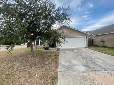 Photo of 12742 Pelican Bay Drive, Houston, TX 77038 (MLS # 88765571)
