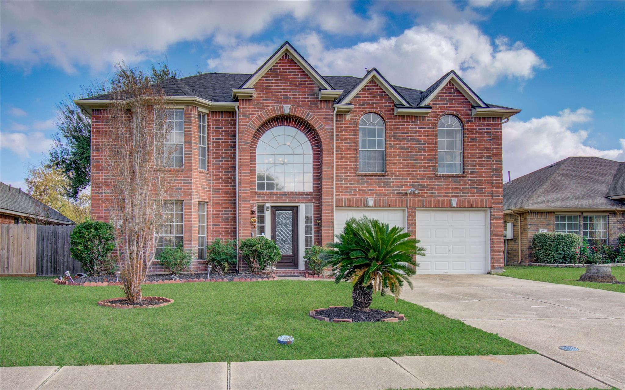 3219 Leila Oaks Drive