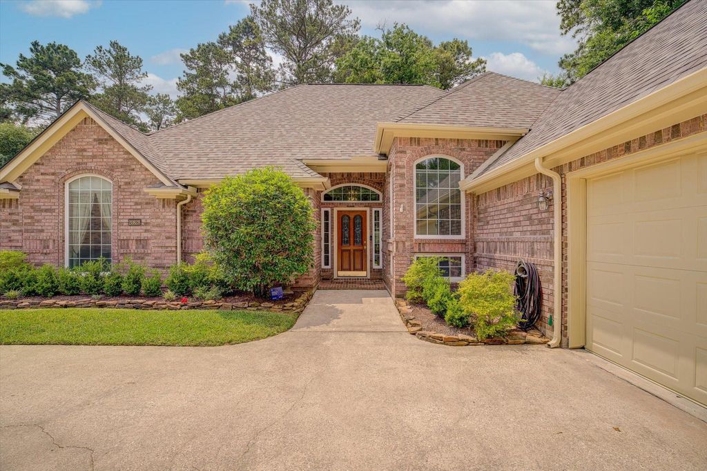 Photo of 20828 Sausalito Circle, Porter, TX 77365 (MLS # 75957455)