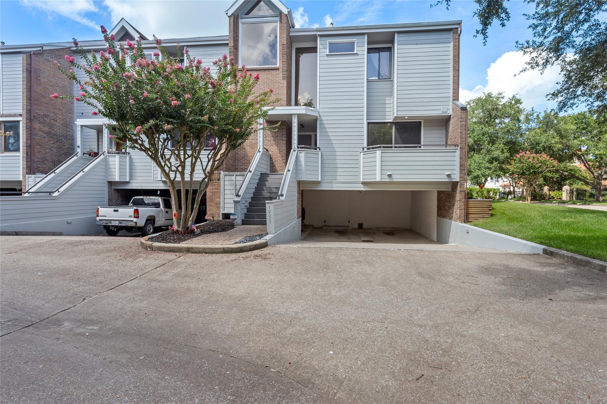 1931 Enterprise Avenue