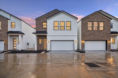 Photo of 5815 Outer Banks Street St, Houston, TX 77091 (MLS # 57323083)