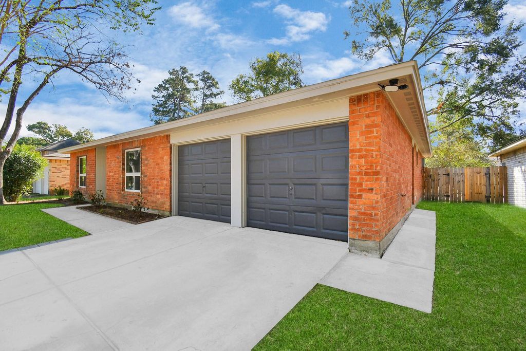 Photo of 4414 Enchantedgate Drive, Spring, TX 77373 (MLS # 90777871)